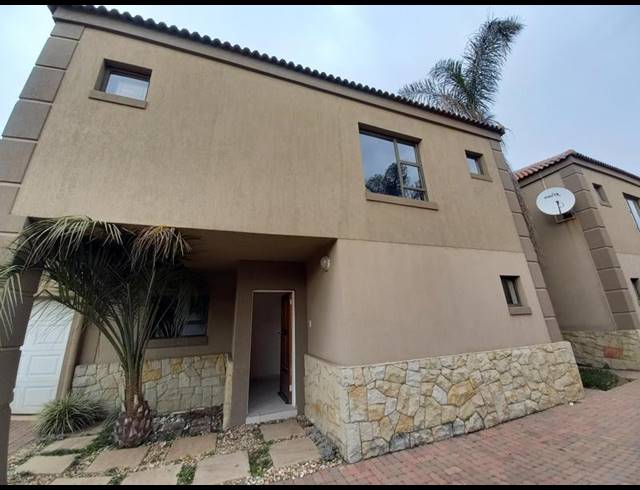 3 BEDROOM PROPERTY TO RENT IN MANTEVREDE